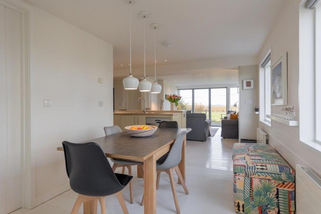 The Perch - Southwold Luxury And Blissful Views Villa Exterior photo